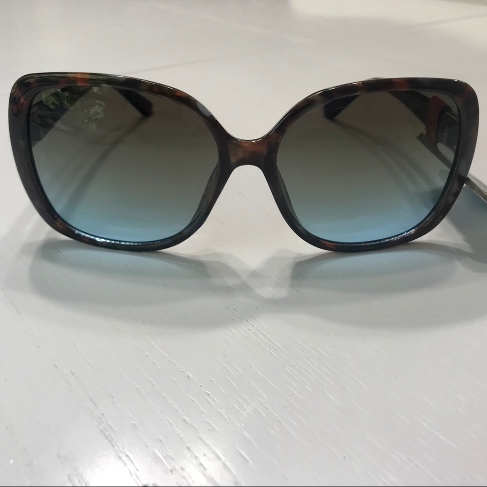 NWT Foster Grant sunglasses with MAXBLOCK
